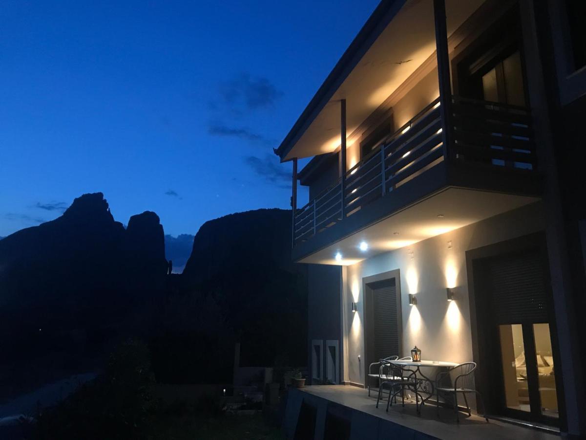 Villa Under Meteora Kalampaka Exteriör bild
