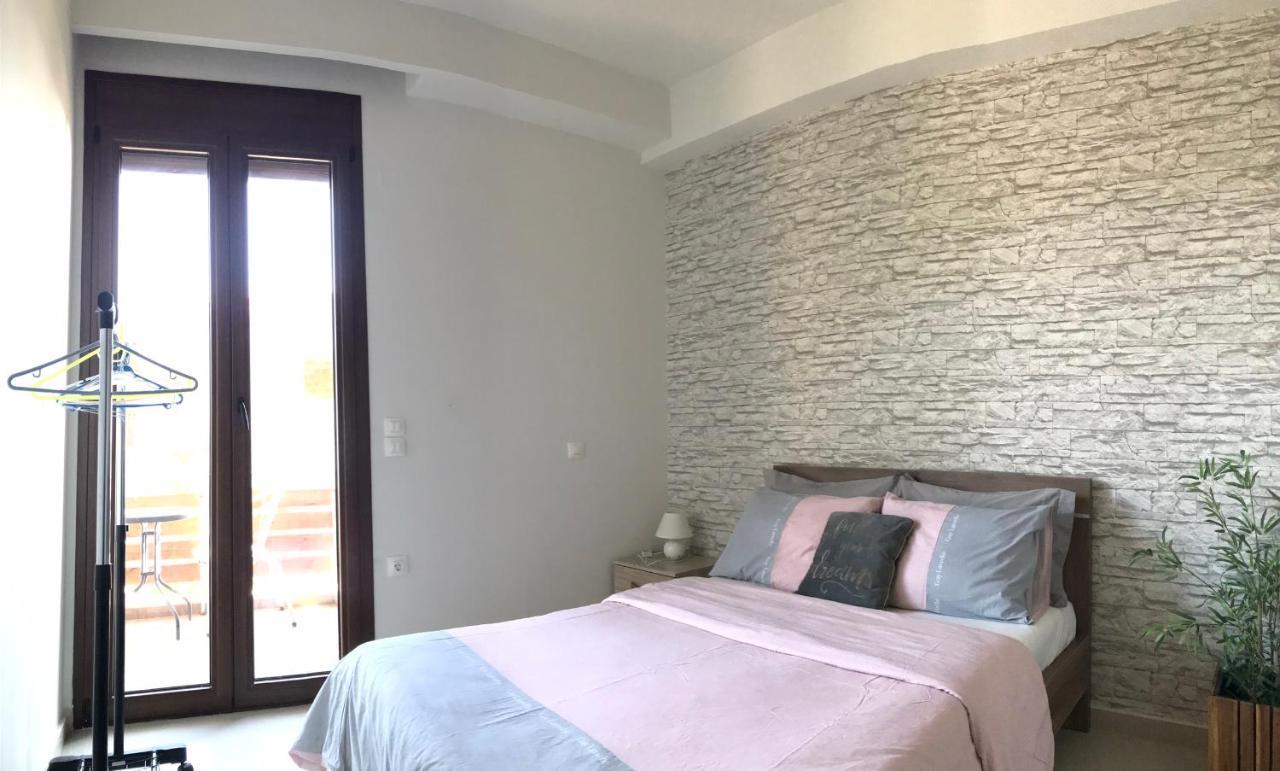 Villa Under Meteora Kalampaka Exteriör bild