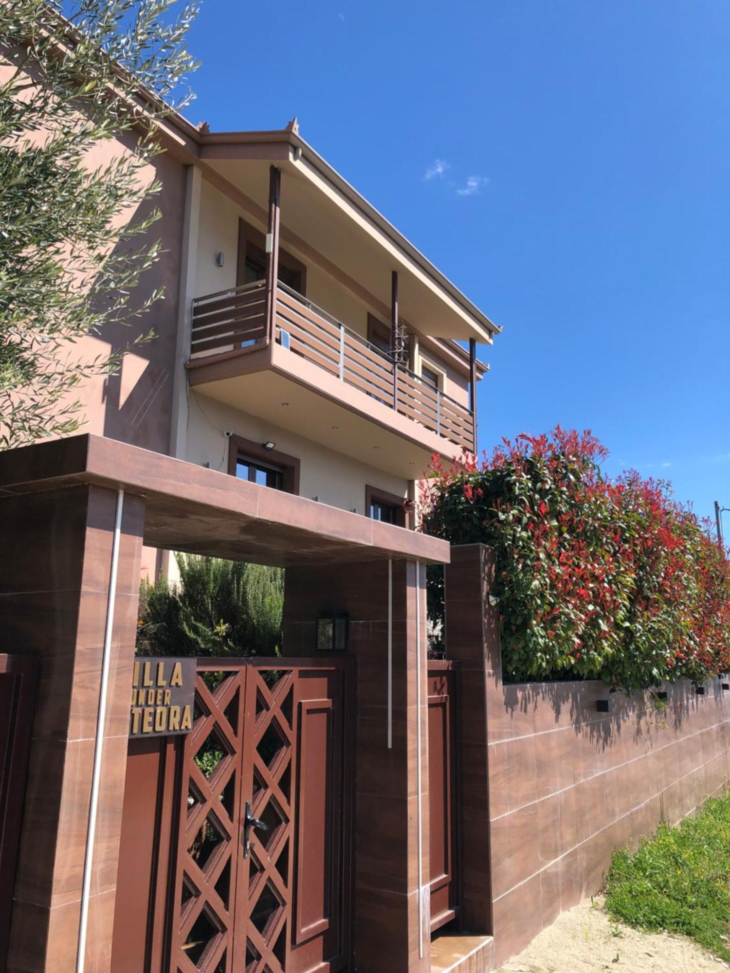 Villa Under Meteora Kalampaka Exteriör bild